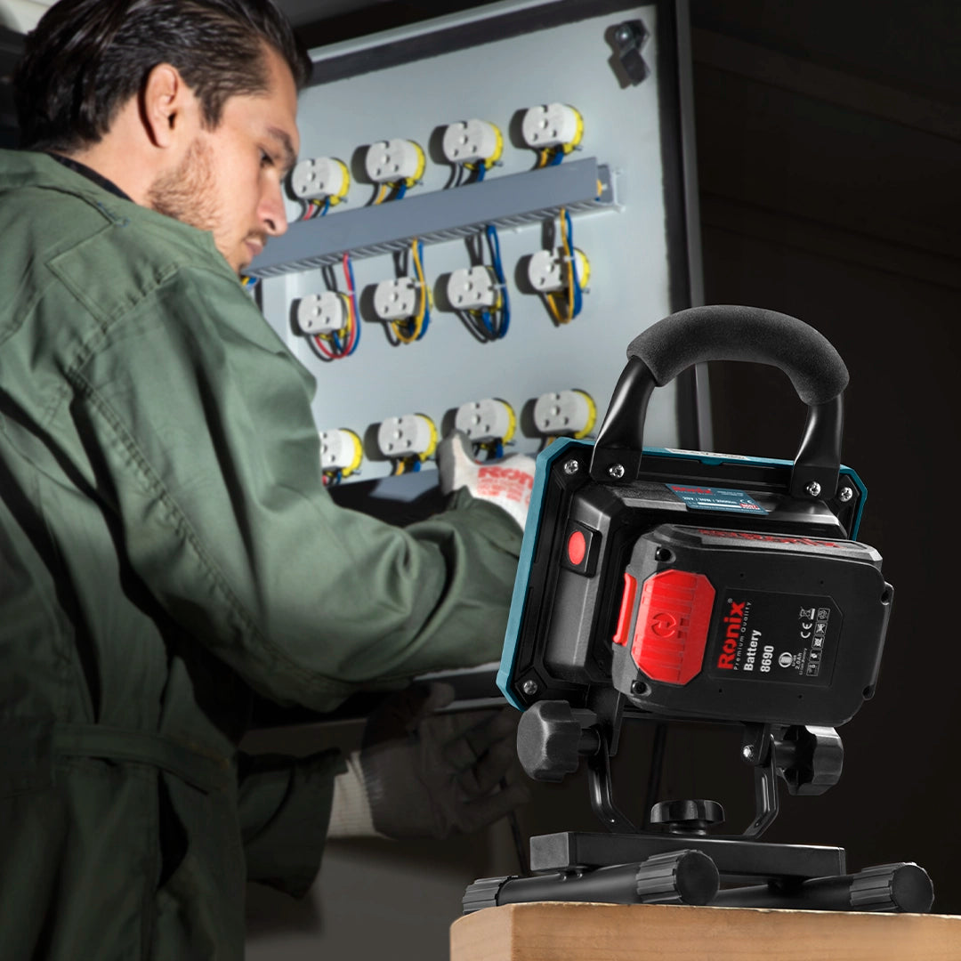 8607  20V Akku-Baustrahler 30W BiLi SHOP